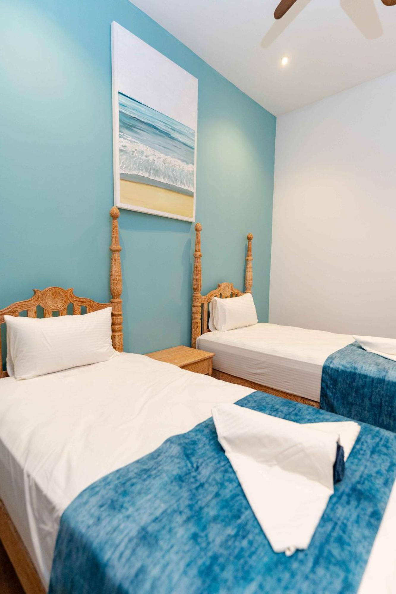 Ocean Gateway Dickwella Hotel Exterior photo